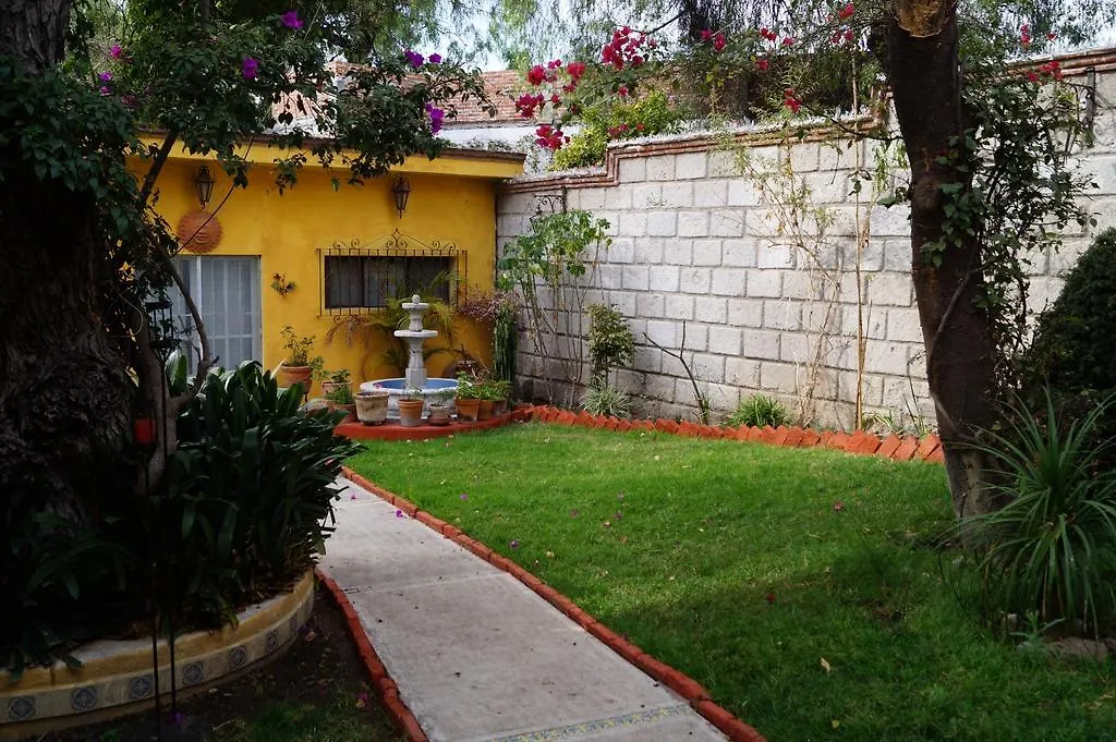 B&B La Casa De Los Espejos Holistic (Adults Only)-1